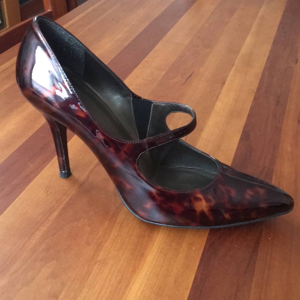 Stuart Weitzman First Lady Mary Jane pumps